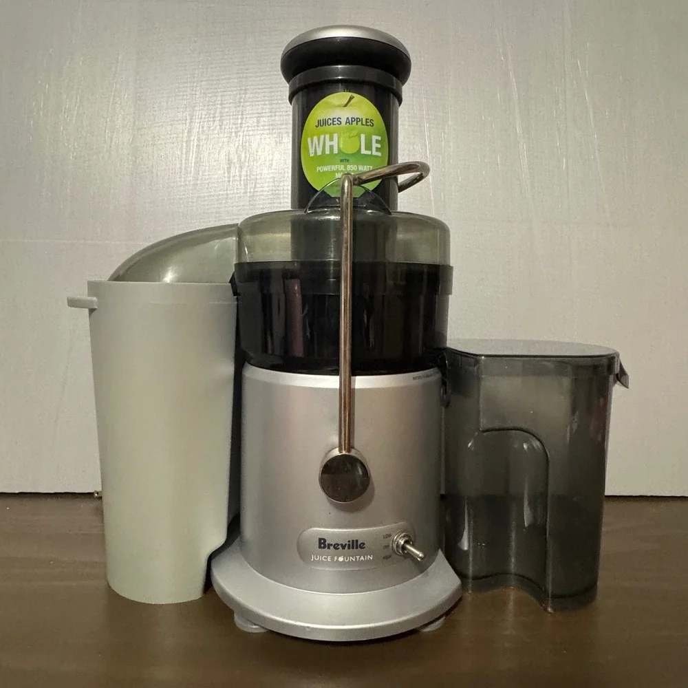 Breville Juice Fountain Plus JE95XL 850W Centrifugal Fruit Vegetable Juicer